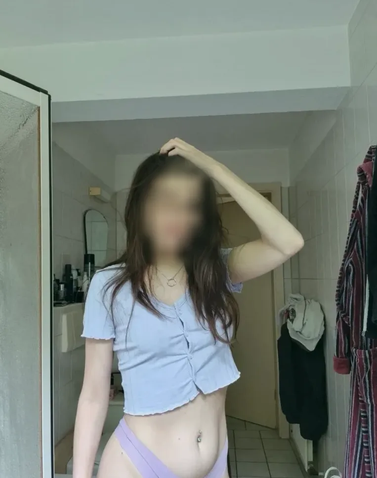Ikram, 28